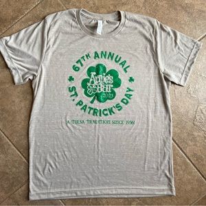 NWOT - Never Worn Arnie's St. Patrick's Day T-Shirt